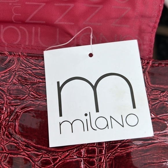 Milano Red Patent Textured Clutch Bag New with Tags - Picture 6 of 9